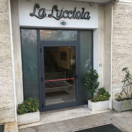 Hotel La Lucciola 基安奇安诺泰尔梅 外观 照片