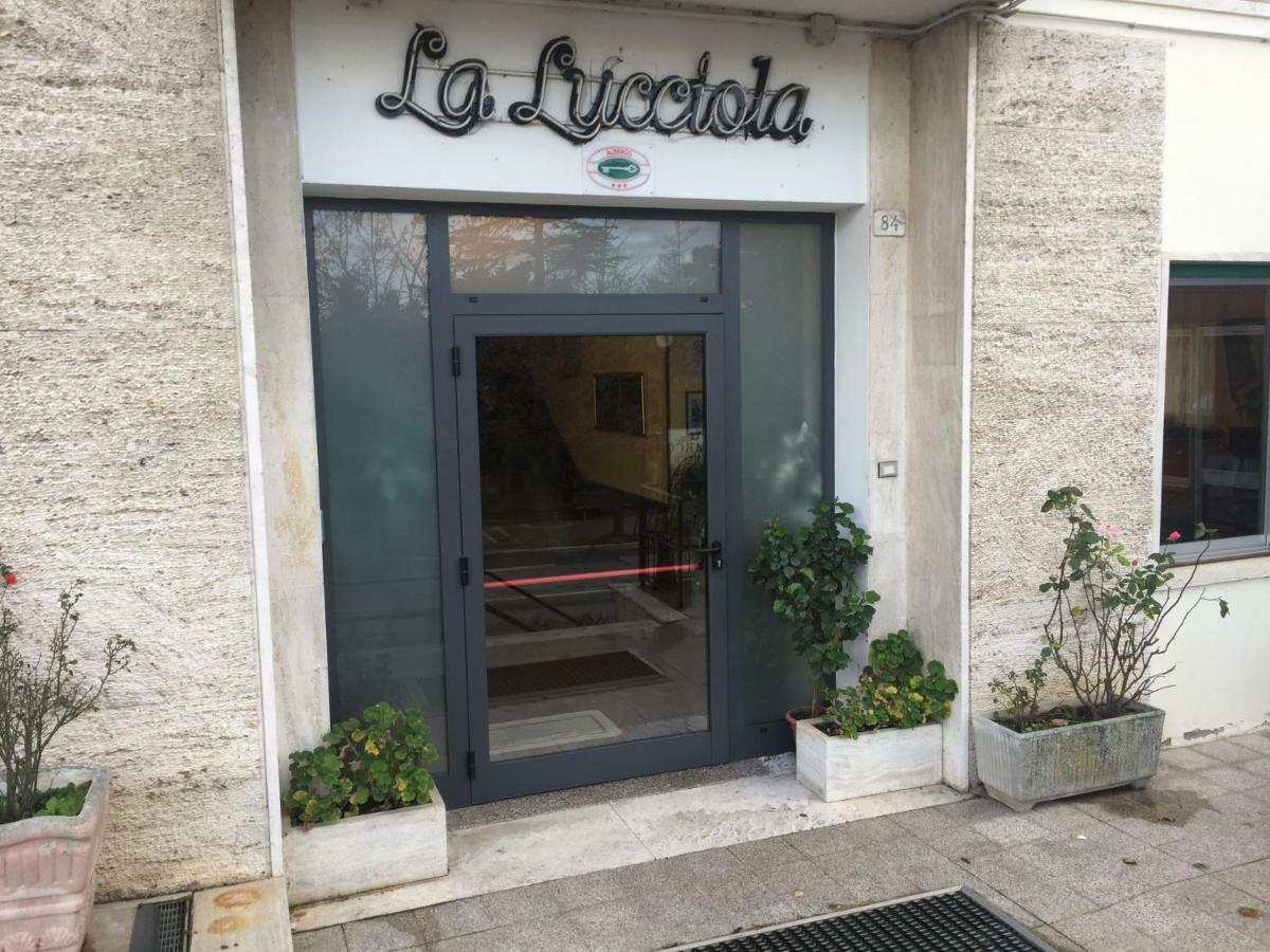 Hotel La Lucciola 基安奇安诺泰尔梅 外观 照片